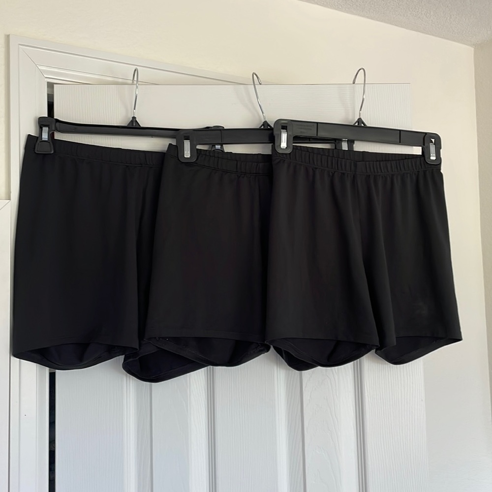3 black spandex